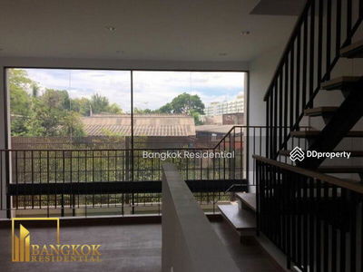 Aires Rama 9 - 2 Bedroom Townhouse For Rent, Bangkok, Thailand Aires Rama 9 - 2 Bedroom Townhouse For Rent, Bangkok, Thailand