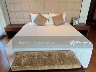 Royal Residence Park, Bangkok, Thailand Royal Residence Park, Bangkok, Thailand