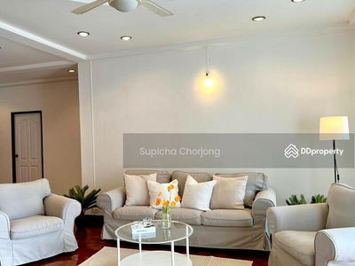 Swasdi Mansion, Bangkok, Thailand Swasdi Mansion, Bangkok, Thailand