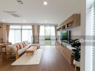 VIVE Rama 9, Bangkok, Thailand VIVE Rama 9, Bangkok, Thailand