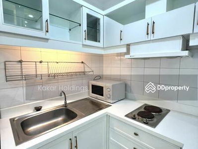 Supalai Place Sukhumvit 39, Bangkok, Thailand Supalai Place Sukhumvit 39, Bangkok, Thailand