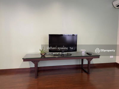 Elephant Tower, Bangkok, Thailand Elephant Tower, Bangkok, Thailand