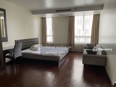 Elephant Tower, Bangkok, Thailand Elephant Tower, Bangkok, Thailand