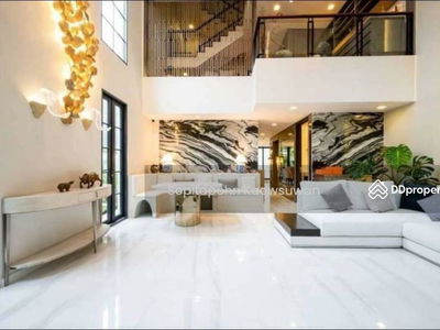 Quarter 31, Bangkok, Thailand Quarter 31, Bangkok, Thailand