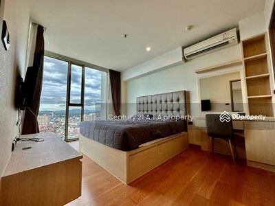 Marina Bayfront Sriracha, Chon Buri, Thailand Marina Bayfront Sriracha, Chon Buri, Thailand