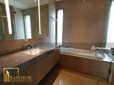 Magnolias Waterfront Residences, Bangkok, Thailand Magnolias Waterfront Residences, Bangkok, Thailand