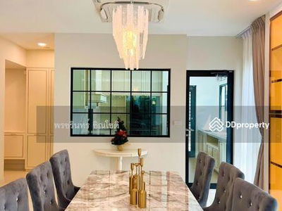 Nantawan Rama 9 New Krungthepkreetha, Bangkok, Thailand Nantawan Rama 9 New Krungthepkreetha, Bangkok, Thailand