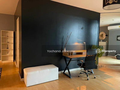 Baan Sathorn Chaopraya, Bangkok, Thailand Baan Sathorn Chaopraya, Bangkok, Thailand