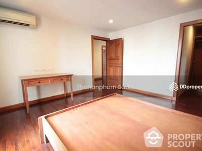 Nagara Mansion, Bangkok, Thailand Nagara Mansion, Bangkok, Thailand