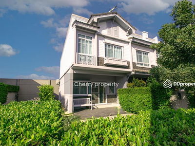 indy Srinakarin-Romklao, Bangkok, Thailand indy Srinakarin-Romklao, Bangkok, Thailand