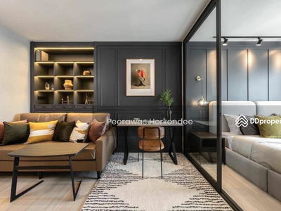 Life One Wireless, Bangkok, Thailand Life One Wireless, Bangkok, Thailand