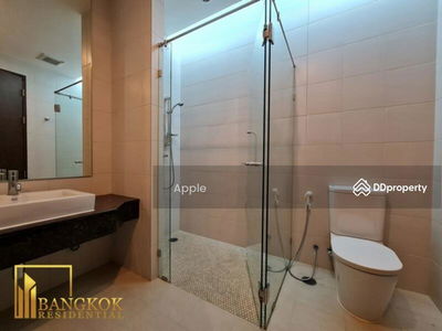 The Pentacles 2, Bangkok, Thailand The Pentacles 2, Bangkok, Thailand