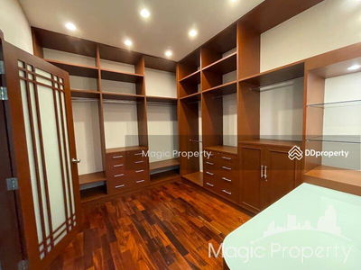 4 Bedrooms House in Soi Phetchaburi 47, Bangkok, Thailand 4 Bedrooms House in Soi Phetchaburi 47, Bangkok, Thailand