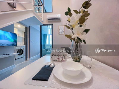 Metro Sky Prachachuen, Bangkok, Thailand Metro Sky Prachachuen, Bangkok, Thailand