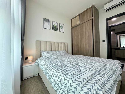 De La Sol, Vietnam De La Sol, Vietnam