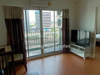 Lumpini Park Rattanathibet-Ngamwongwan, Nonthaburi, Thailand Lumpini Park Rattanathibet-Ngamwongwan, Nonthaburi, Thailand