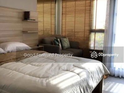 Life Sukhumvit 62, Bangkok, Thailand Life Sukhumvit 62, Bangkok, Thailand