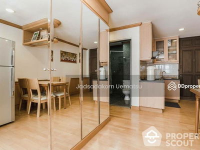 Green Point Silom, Bangkok, Thailand Green Point Silom, Bangkok, Thailand