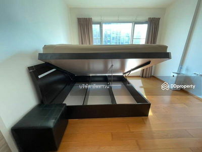 HIVE Taksin, Bangkok, Thailand HIVE Taksin, Bangkok, Thailand