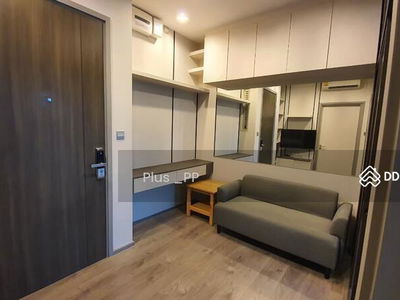 Whizdom Avenue Ratchada-Ladprao, Bangkok, Thailand Whizdom Avenue Ratchada-Ladprao, Bangkok, Thailand