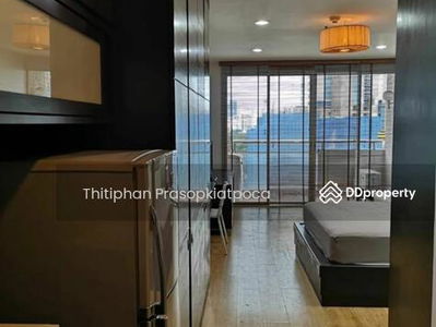 Silom Grand Terrace, Bangkok, Thailand Silom Grand Terrace, Bangkok, Thailand