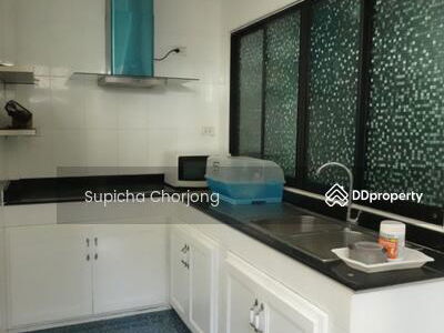 Bless Town Sukhumvit 50, Bangkok, Thailand Bless Town Sukhumvit 50, Bangkok, Thailand