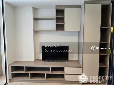 IDEO Sathorn-Wongwian Yai, Bangkok, Thailand IDEO Sathorn-Wongwian Yai, Bangkok, Thailand