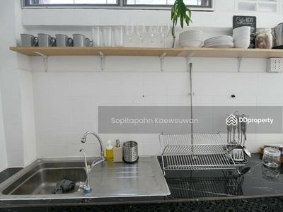 10110, Bangkok, Thailand 10110, Bangkok, Thailand