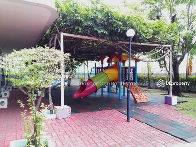 Condo 3 bedrooms for rent near BTS Phrom Phong., Bangkok, Thailand Condo 3 bedrooms for rent near BTS Phrom Phong., Bangkok, Thailand