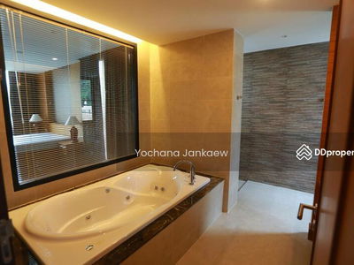 Large 5-Br House near BTS Phra Khanong, Bangkok, Thailand Large 5-Br House near BTS Phra Khanong, Bangkok, Thailand
