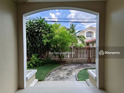 Passorn 3 Rangrit Klong 3, Pathum Thani, Thailand Passorn 3 Rangrit Klong 3, Pathum Thani, Thailand