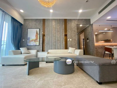 The River Thủ Thiêm, Vietnam The River Thủ Thiêm, Vietnam