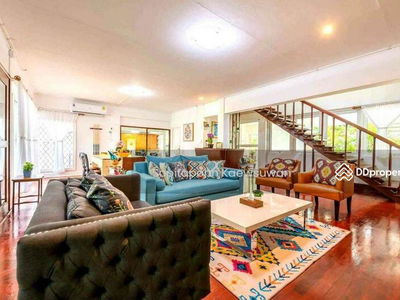 10330, Bangkok, Thailand 10330, Bangkok, Thailand