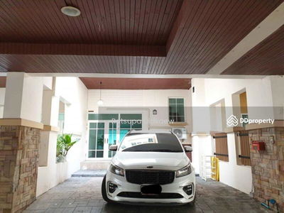 Busarakum place, Bangkok, Thailand Busarakum place, Bangkok, Thailand