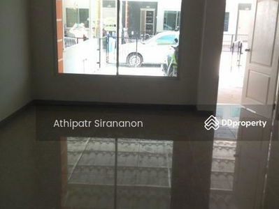 Praphatsorn Village, Chon Buri, Thailand Praphatsorn Village, Chon Buri, Thailand