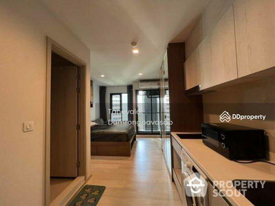 Life One Wireless, Bangkok, Thailand Life One Wireless, Bangkok, Thailand