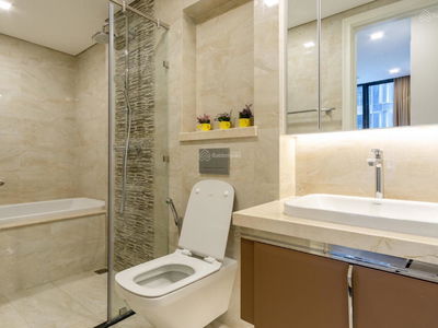 Him Lam Cho Lon, Vietnam Him Lam Cho Lon, Vietnam