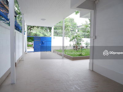 Detached house Phaholyothin24 Detached house Phaholyothin 24, Bangkok, Thailand Detached house Phaholyothin24 Detached house Phaholyothin 24, Bangkok, Thailand