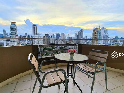 Piyathip Place, Bangkok, Thailand Piyathip Place, Bangkok, Thailand