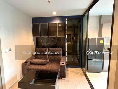 Life Asoke-Rama 9, Bangkok, Thailand Life Asoke-Rama 9, Bangkok, Thailand