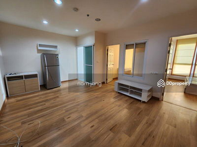 Life @ BTS Tha-Phra, Bangkok, Thailand Life @ BTS Tha-Phra, Bangkok, Thailand