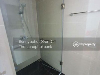 Park Origin Phrom Phong, Bangkok, Thailand Park Origin Phrom Phong, Bangkok, Thailand