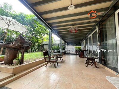 Lat Phrao 64, Intersection 7, Bangkok, Thailand Lat Phrao 64, Intersection 7, Bangkok, Thailand