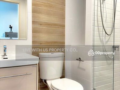 Metro Sky Wutthakat, Bangkok, Thailand Metro Sky Wutthakat, Bangkok, Thailand