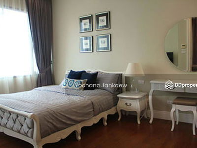 Bright Sukhumvit 24, Bangkok, Thailand Bright Sukhumvit 24, Bangkok, Thailand