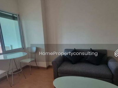 Life @ Sukhumvit 65, Bangkok, Thailand Life @ Sukhumvit 65, Bangkok, Thailand