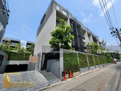 Quarter 31, Bangkok, Thailand Quarter 31, Bangkok, Thailand