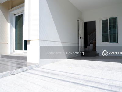 The Centro Sukhumvit 113, Samut Prakan, Thailand The Centro Sukhumvit 113, Samut Prakan, Thailand