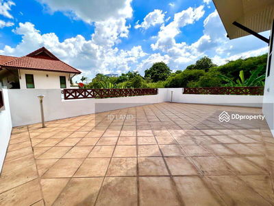 Thai House private pool for rent Ekamai Rama9, Bangkok, Thailand Thai House private pool for rent Ekamai Rama9, Bangkok, Thailand