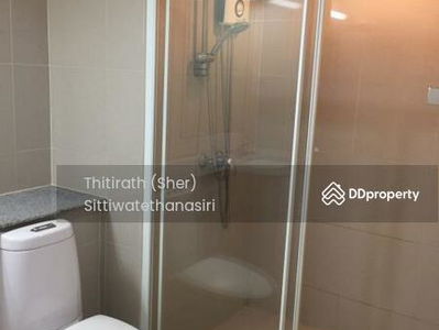 Pabhada Silom, Bangkok, Thailand Pabhada Silom, Bangkok, Thailand